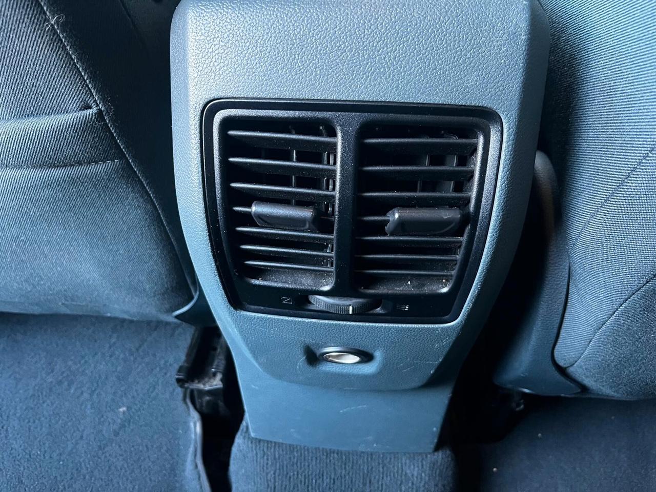 Ford C-Max 2.0 TDCi 115CV Powershift Titanium