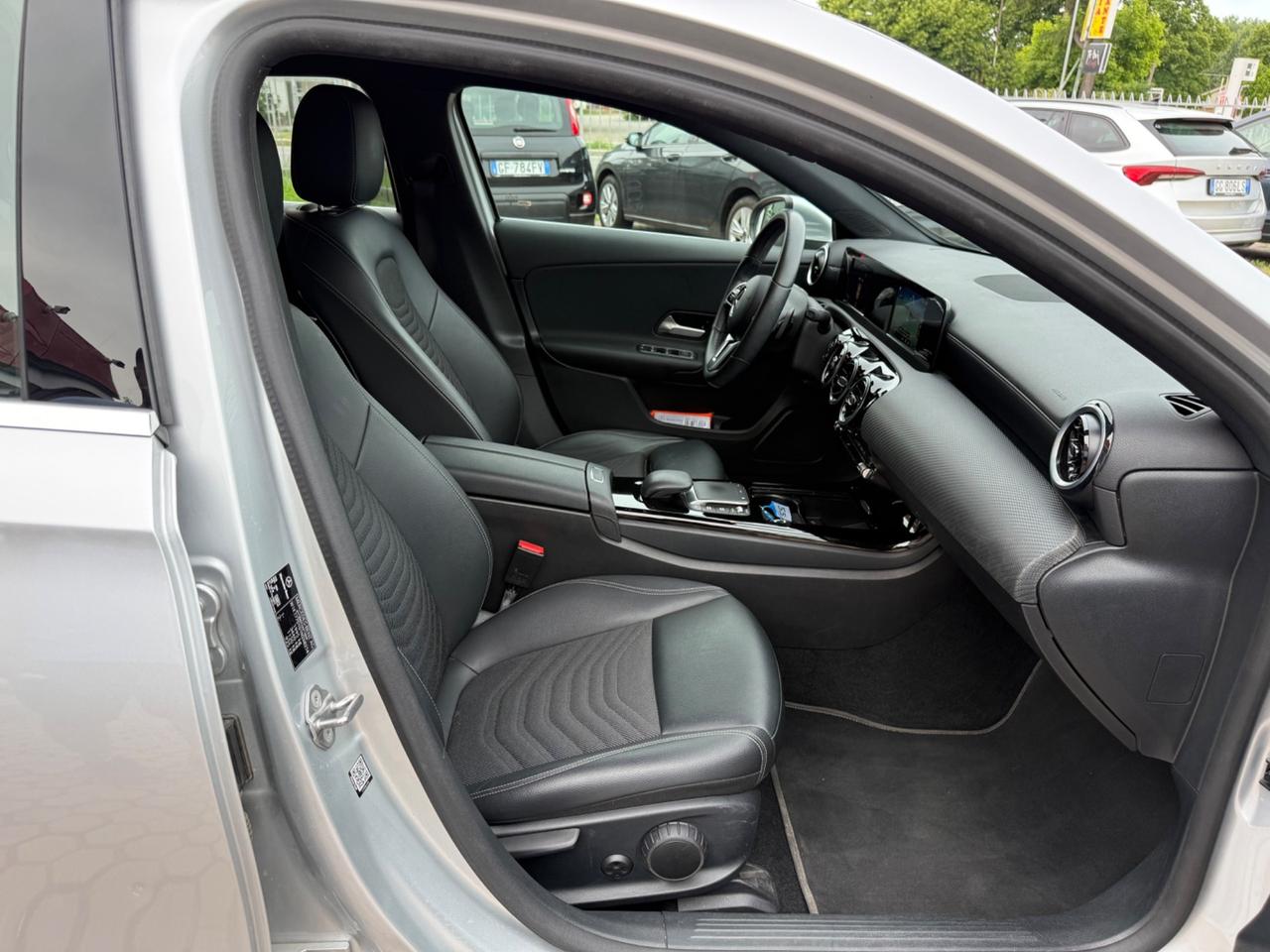 Mercedes-benz A 180 A 180 d Automatic Business Extra