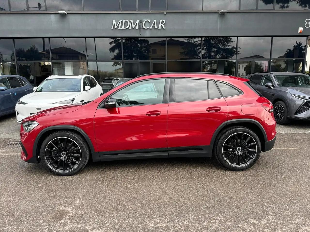 Mercedes-benz GLA 200 d Auto Premium AMG iva esposta *PROMO*