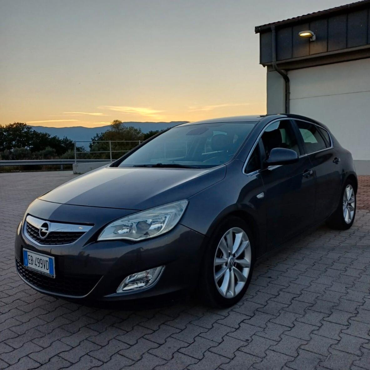 Opel Astra 1.7 diesel 110 cv