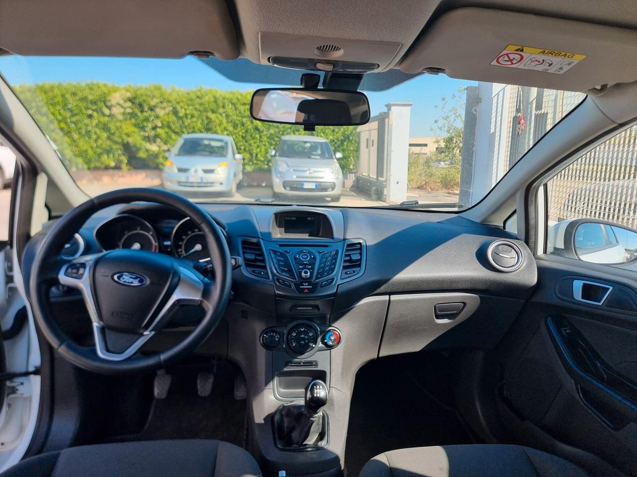 Ford Fiesta 1.5 TDCi 75CV 5 porte Titanium