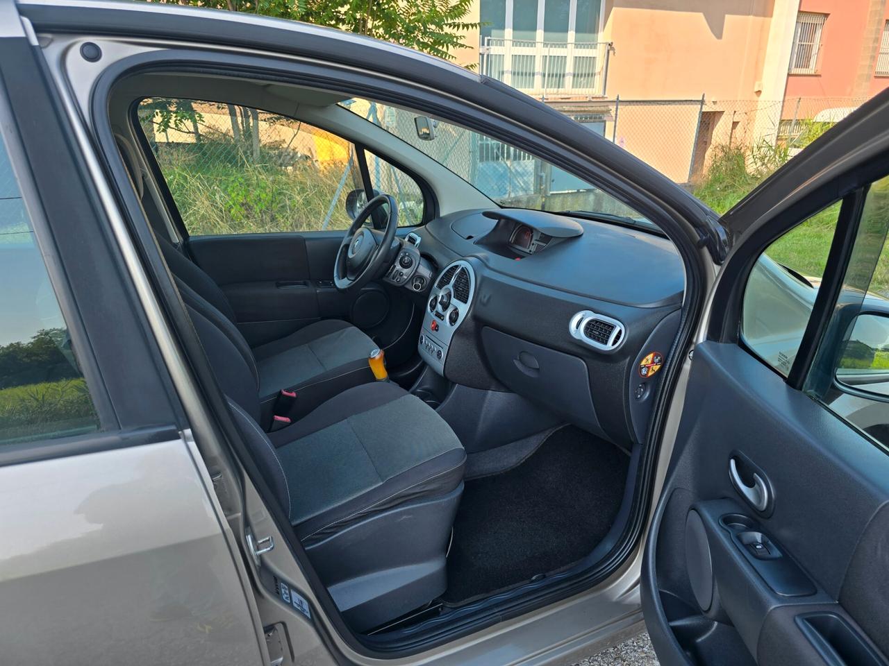 Renault Modus 1.2 16V Benzina NEOPATENTATI