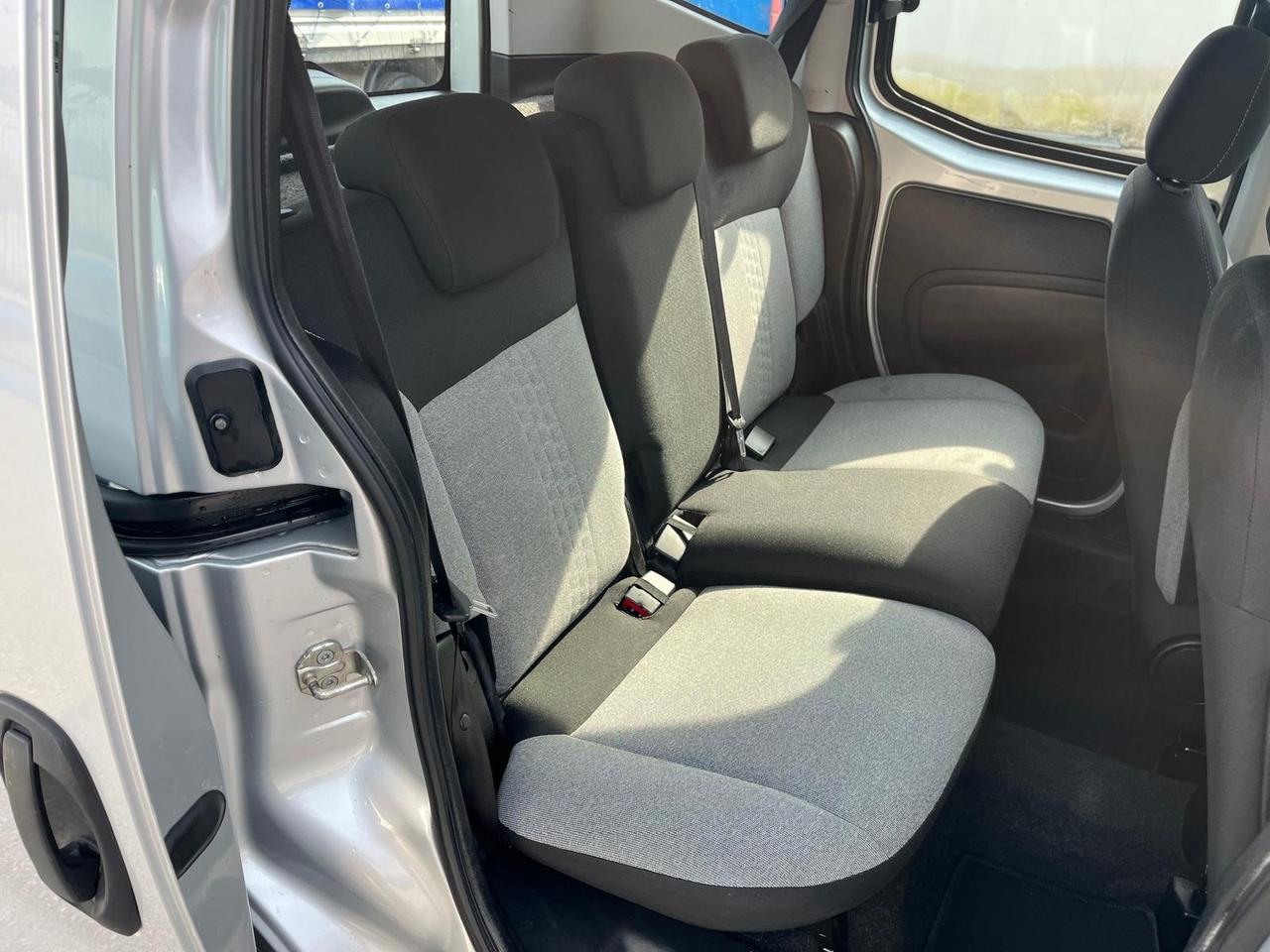 Fiat Qubo 5P-1.3 mjt/80 cv-Full-05/2019