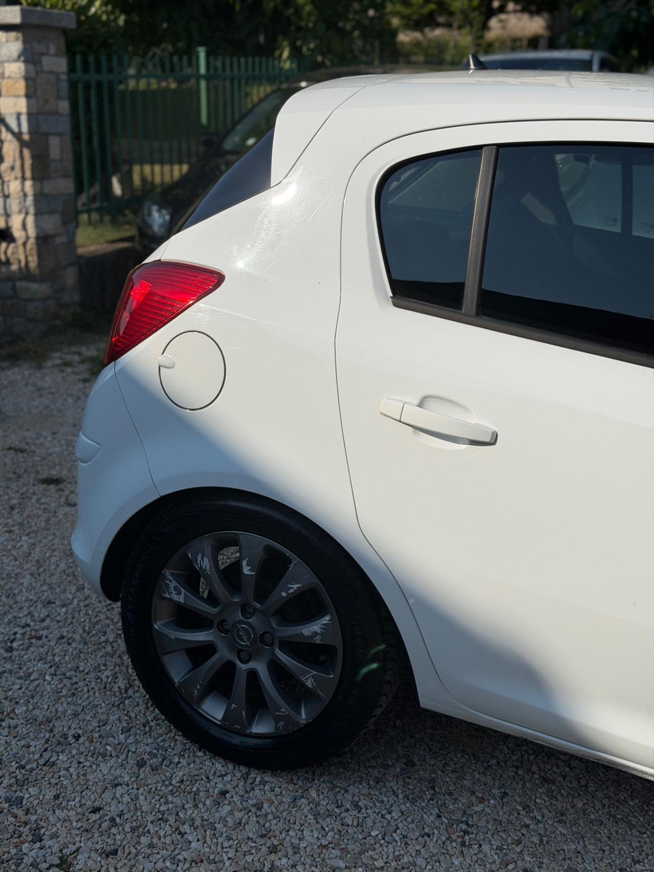 Opel CORSA 1.2 5P COSMO KMCERT NEOPAT UNICOPR