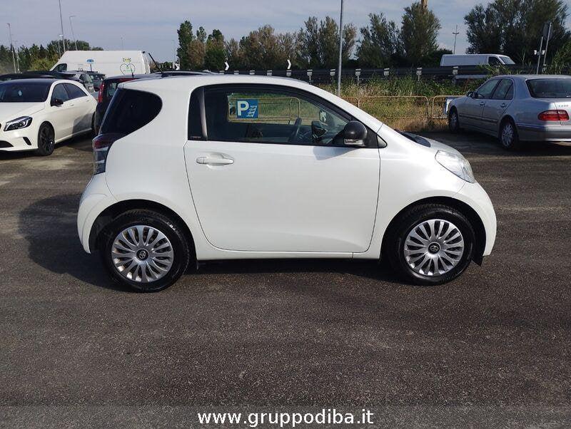 Toyota iQ 1.0 Active (sol) cvt E5