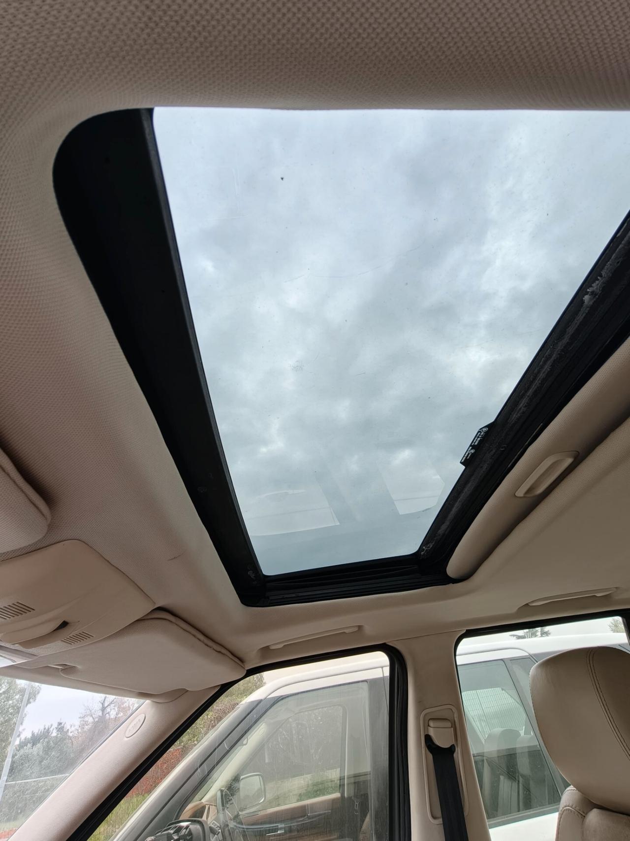 RANGE ROVER SPORT AUTOBIOGRAPHY 5000 V8 BENZINA 2011