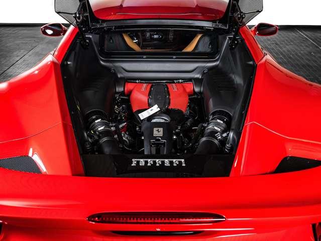 Ferrari F8 Tributo