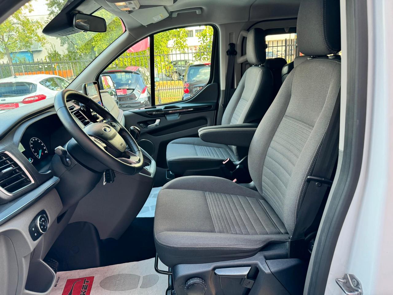 Ford Tourneo Custom Tourneo Custom 320 2.0 TDCi 130CV PC Trend
