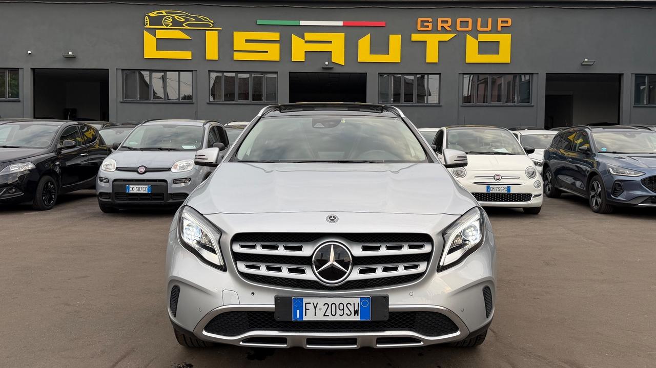 MERCEDES-BENZ GLA 180 1.6 PREMIUM AT7 122CV - FULL LED, PELLE, TETTO, NEOPATENTATI
