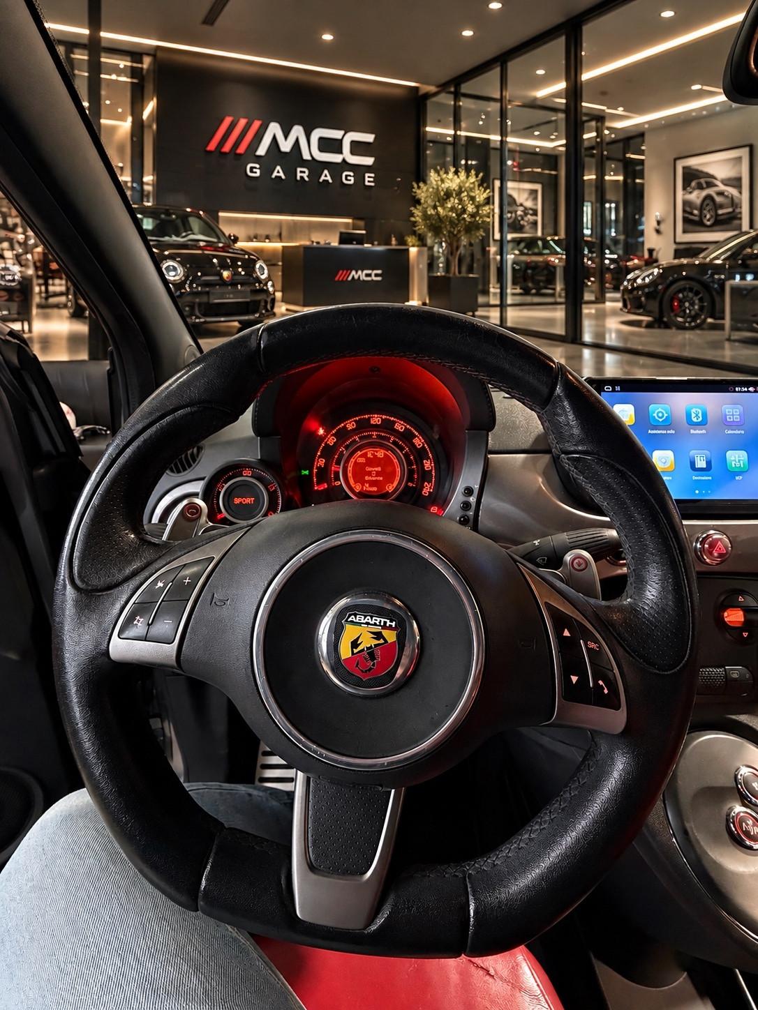 Abarth 500 C 1.4 Turbo T-Jet MTA
