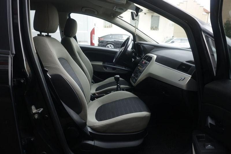 FIAT Grande Punto FIAT Grande Punto 1.3 MJT 90 CV 5 porte Dynamic 66KW ANNO 2006