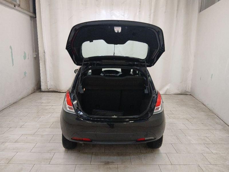 Lancia Ypsilon 1.2 Elefantino Blu ecochic Gpl 69cv my19