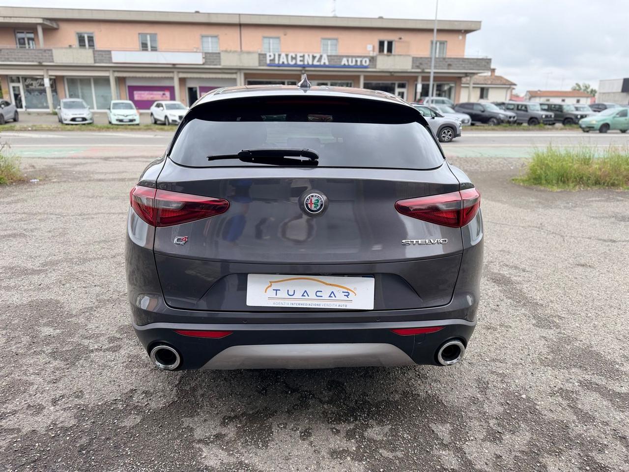 Alfa Romeo Stelvio B-Tech 2.2 210 CV #10543