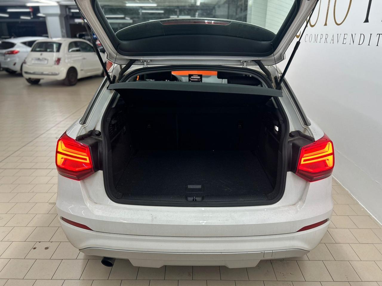 Audi Q2 1.0 TFSI S tronic Business