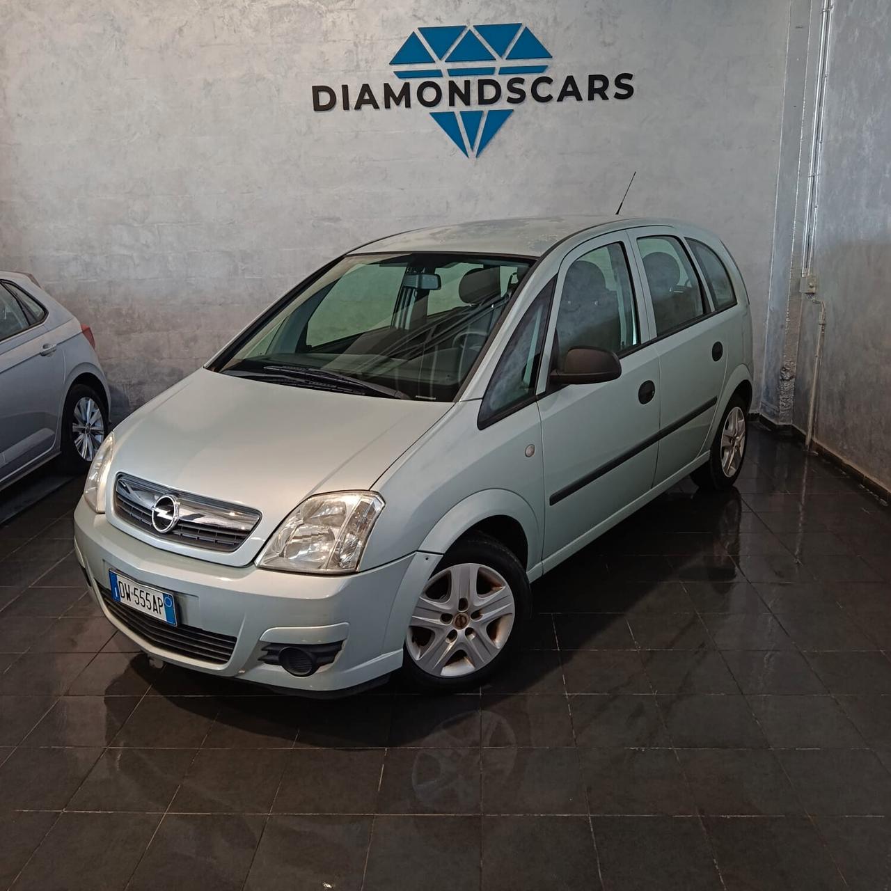 Opel Meriva 1.4 BENZINA NEOPATENTATI