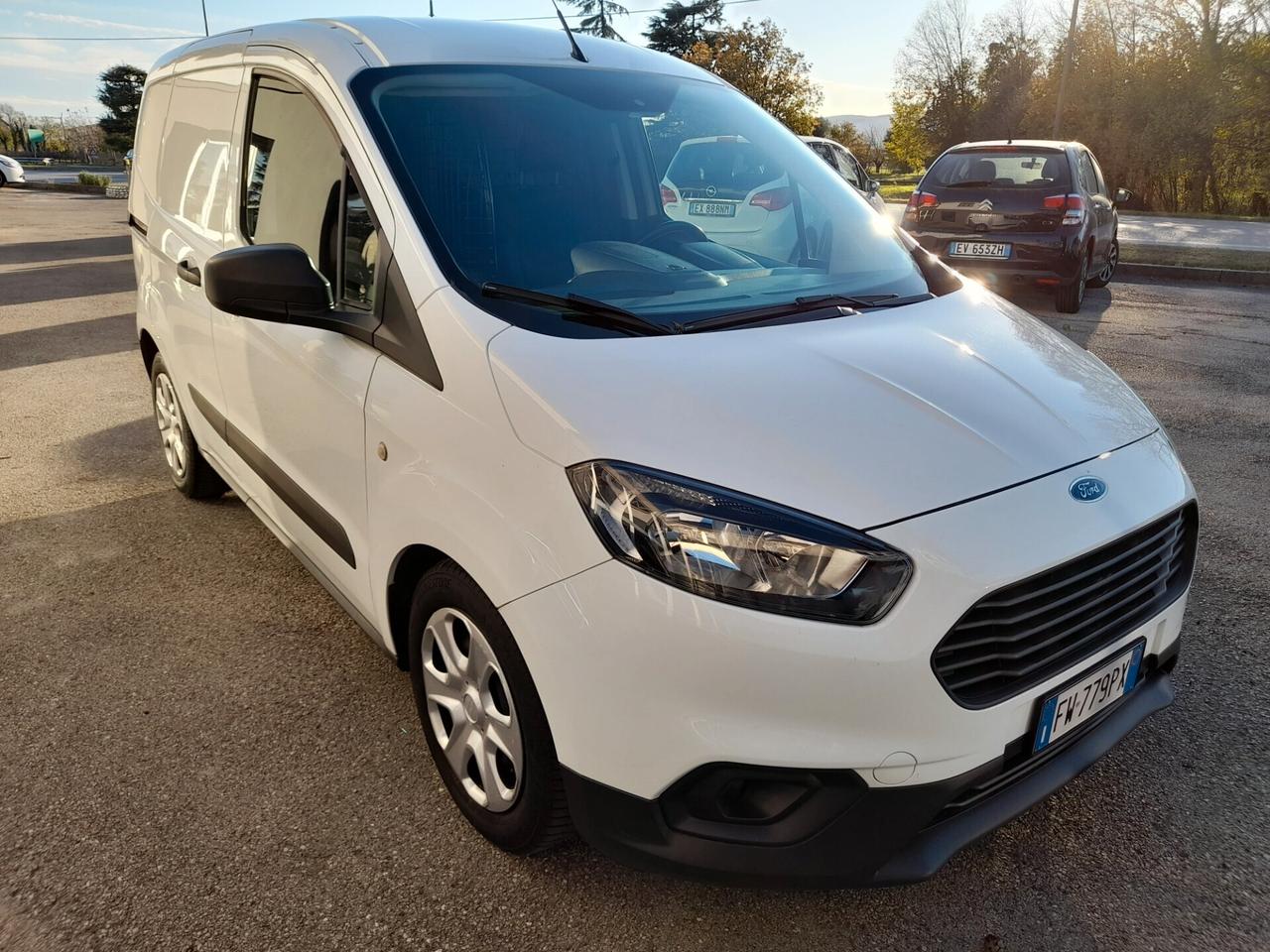 Ford Tourneo Courier Tourneo Courier 1.5 TDCI 75 CV Plus