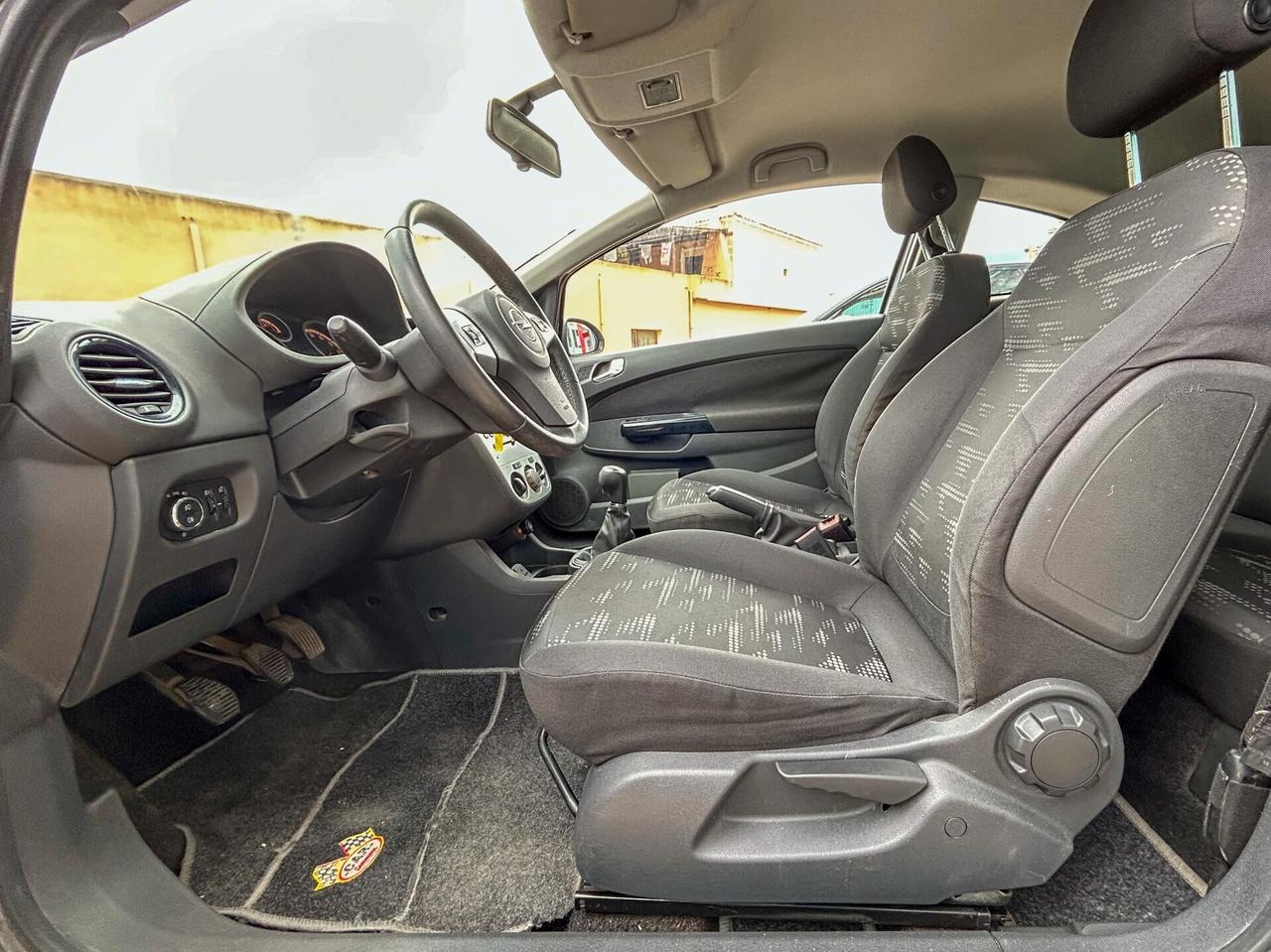 Opel Corsa 1.0 12V