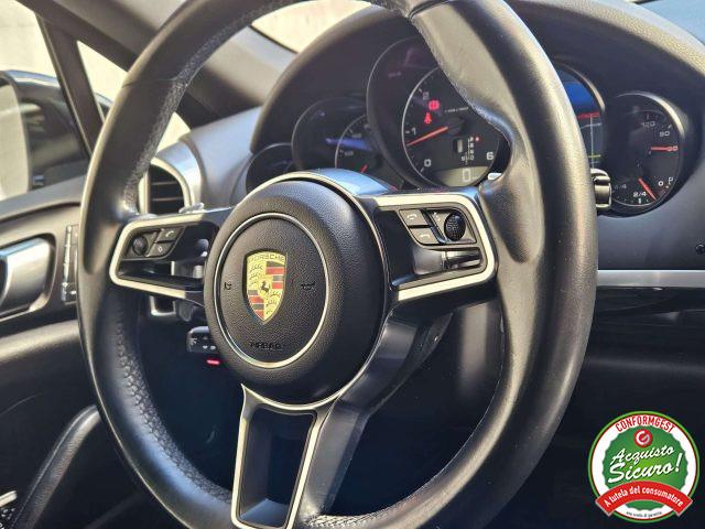 PORSCHE Cayenne Cayenne 3.0 tiptronic