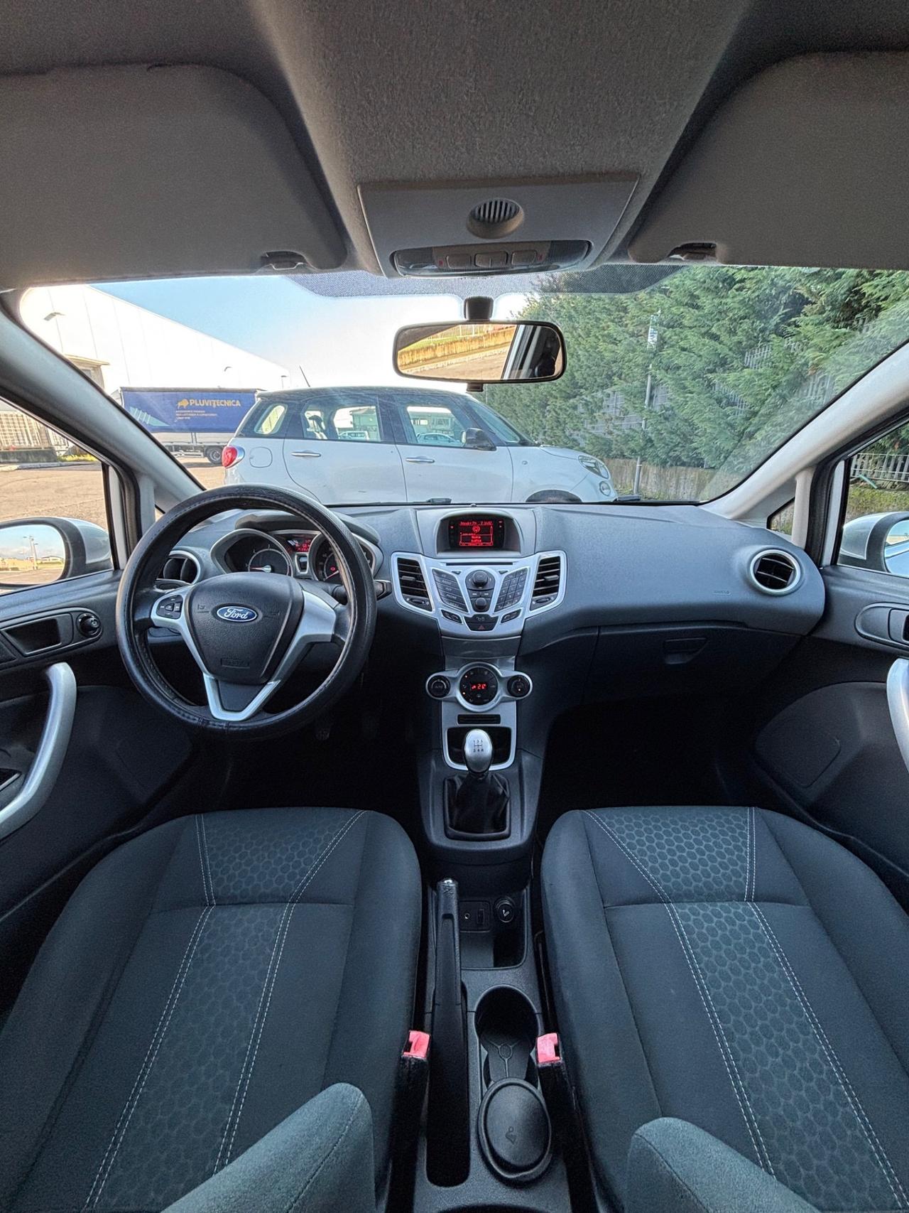 Ford Fiesta 1.4 TDCi 5p. Titanium