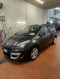 RENAULT Scenic X-Mod 1.5 dCi 110CV EDC Luxe