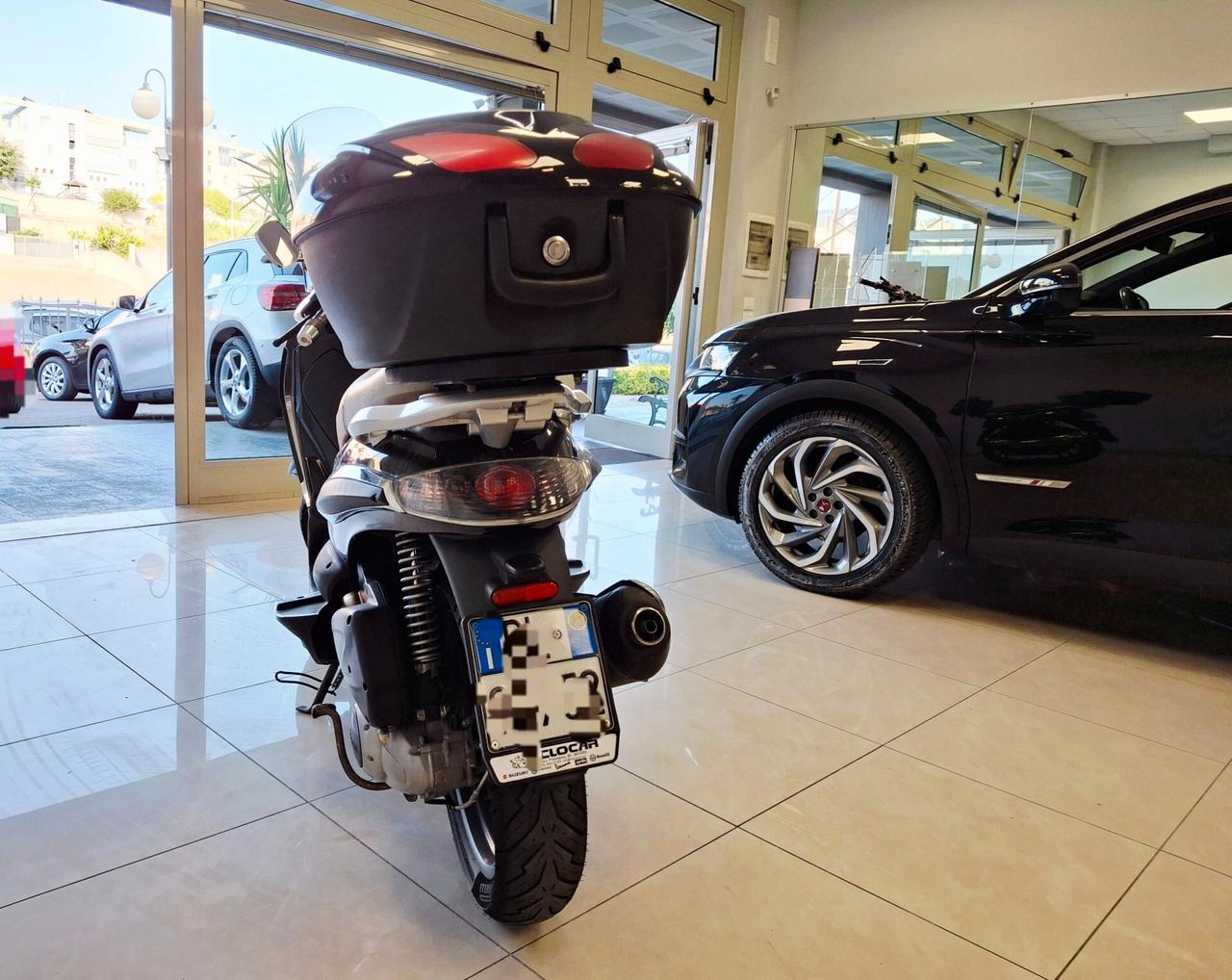 Piaggio Beverly 300 i.e. Tourer
