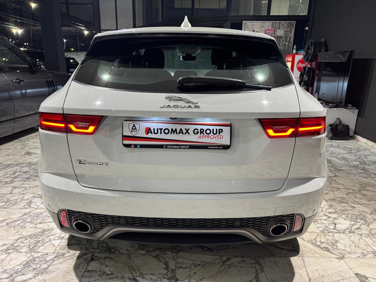 Jaguar E-Pace 2.0D 150 CV AWD aut. R-Dynamic HSE