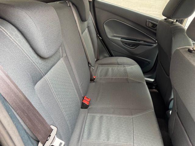 FORD Fiesta 1.4 TDCi 68CV 5 porte Titanium