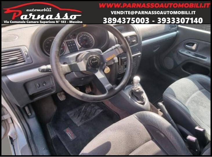 Renault Clio 2.0 16V cat 3 porte Sport