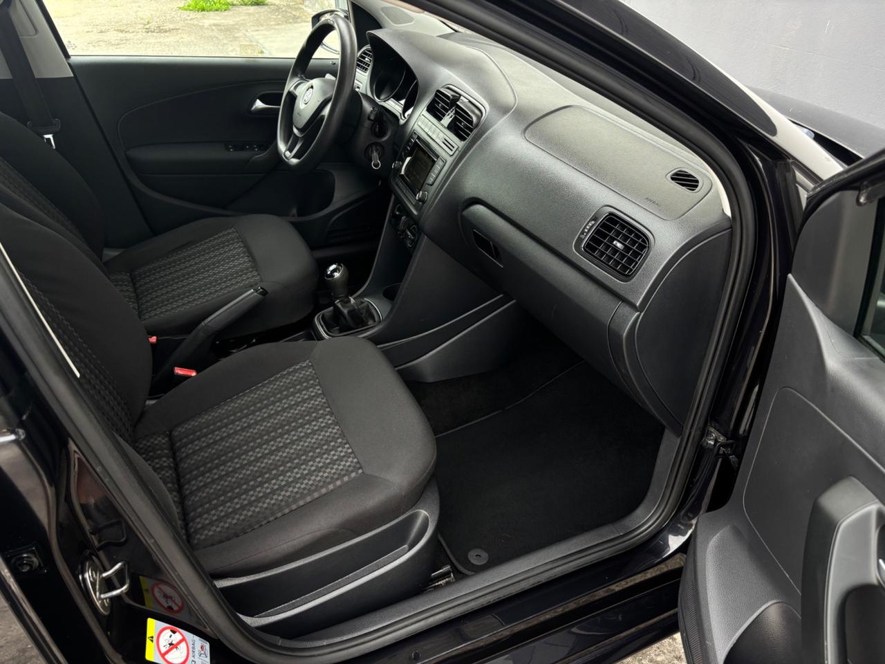 Volkswagen Polo 1.0 benzina. Neopatentati. Garanzia