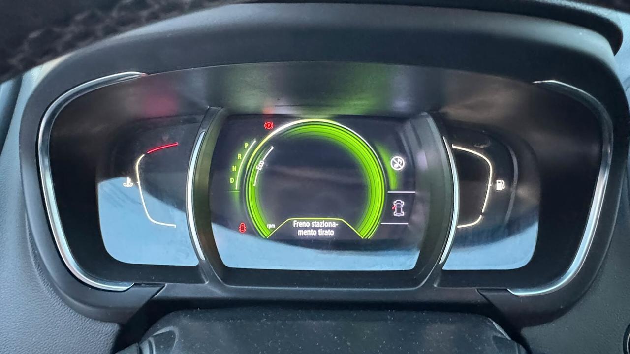 Renault Grand Scenic Blue dCi 120 CV EDC Initiale Paris