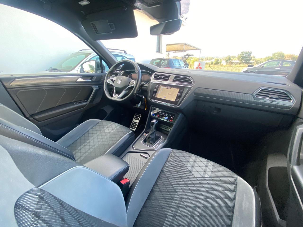 Volkswagen Tiguan 2.0 TDI 150 CV SCR DSG R-Line