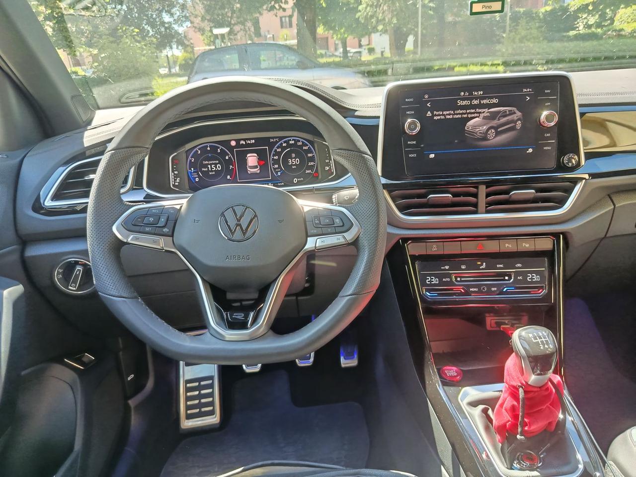 Volkswagen T-Roc R Line Plus 1.5 TSI #10942