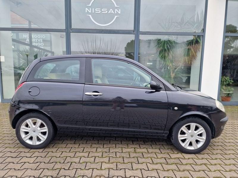 Lancia Ypsilon 1.2 60 CV 3 porte