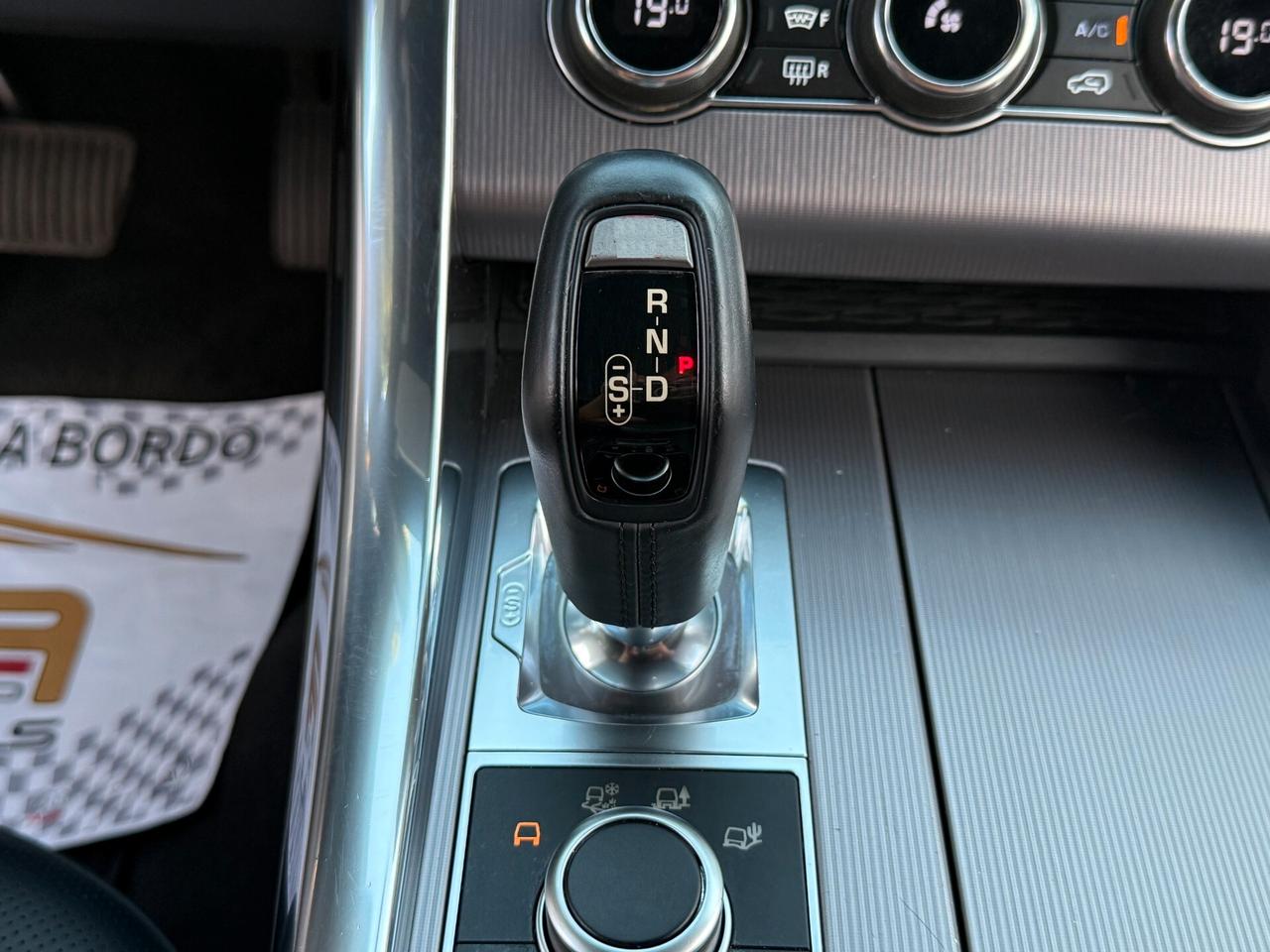Land Rover Range Sport 3.0 TDV6 HSE NAVI CAMERA
