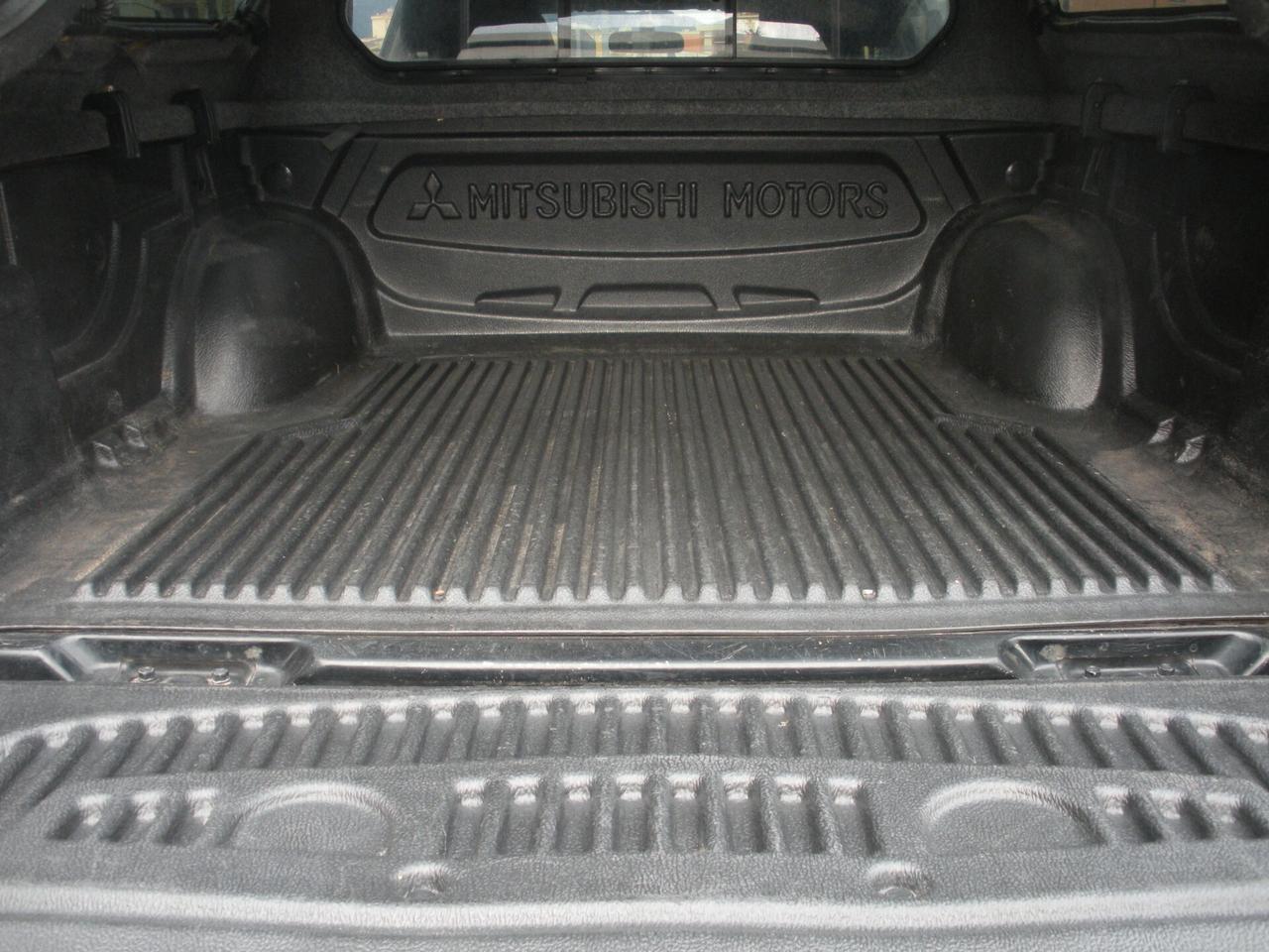 Mitsubishi L200 2.5 DI-D/136CV Double Cab Intense