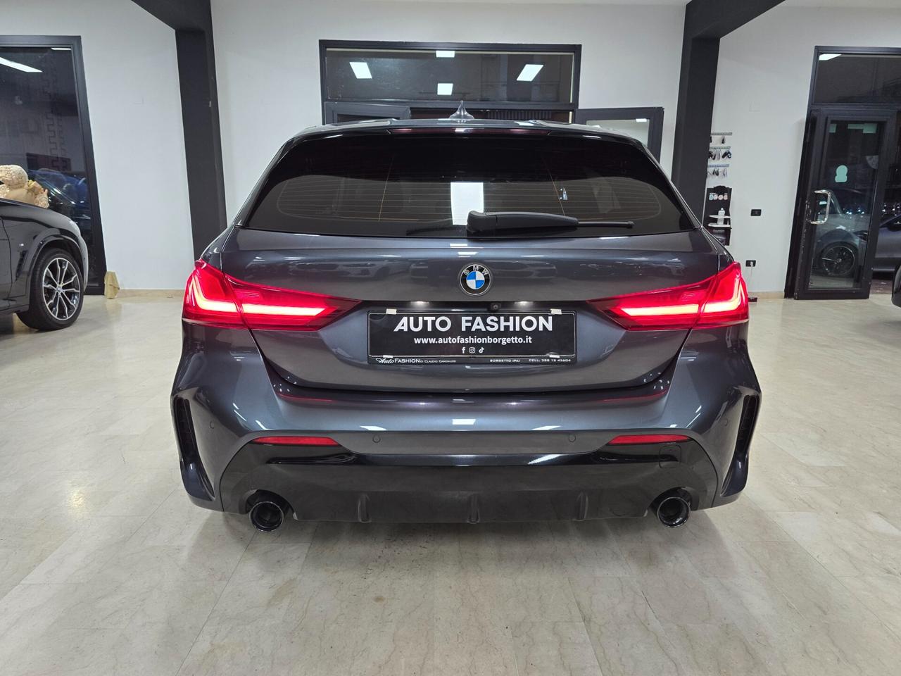 Bmw 118 118d 5p. Msport