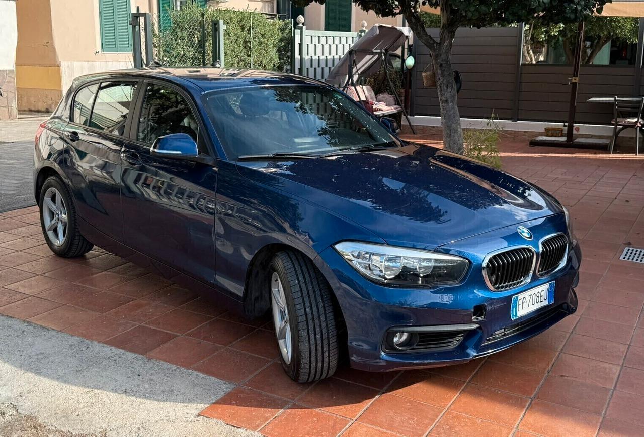 Bmw 118d 5p. Advantage cambio aut.