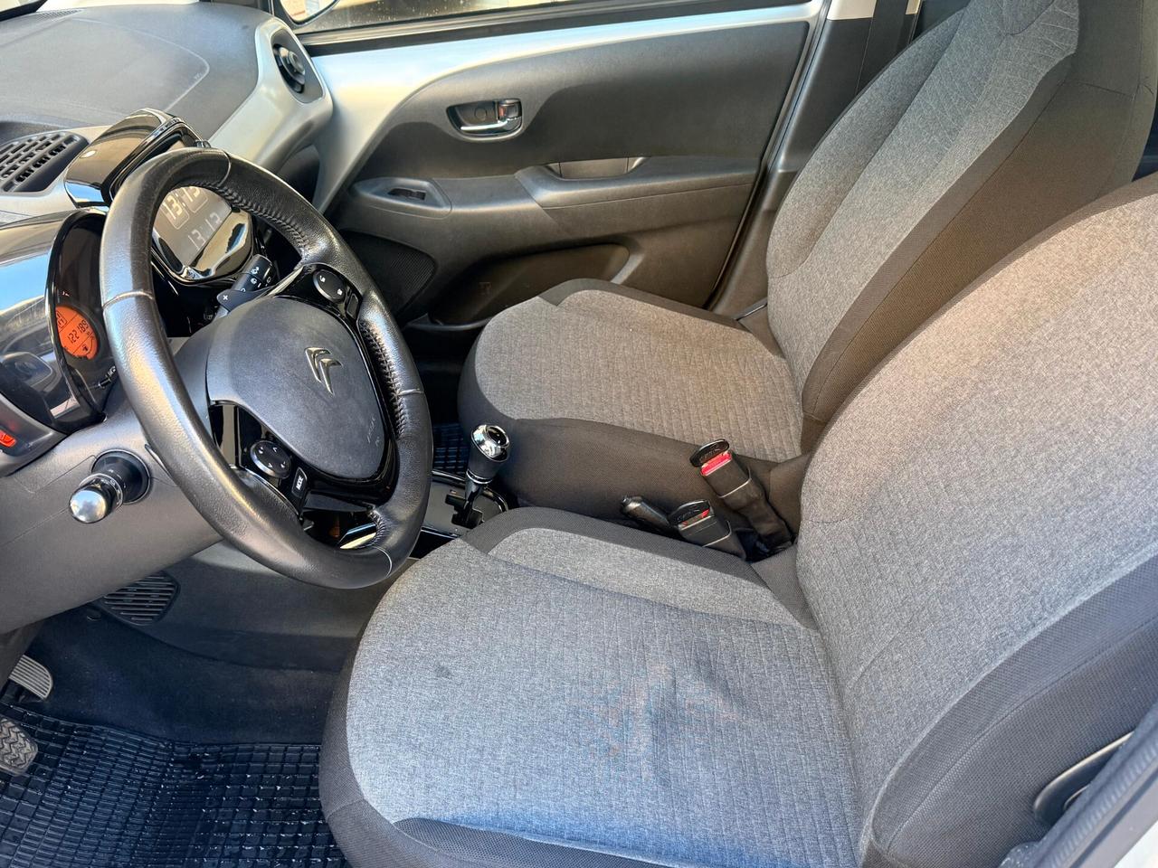 Citroen C1 VTi 68 ETG 5 porte Shine