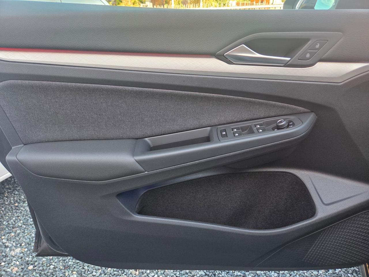 Volkswagen Golf Variant 2.0 TDI SCR DSG Life