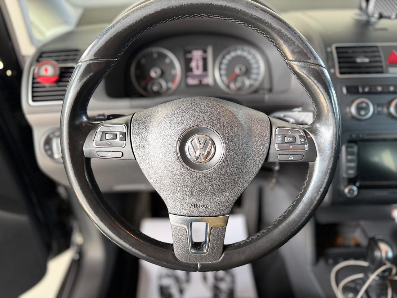 Volkswagen Touran 1.6 TDI DSG Comfortline 7 POSTI NEOPATENTATI