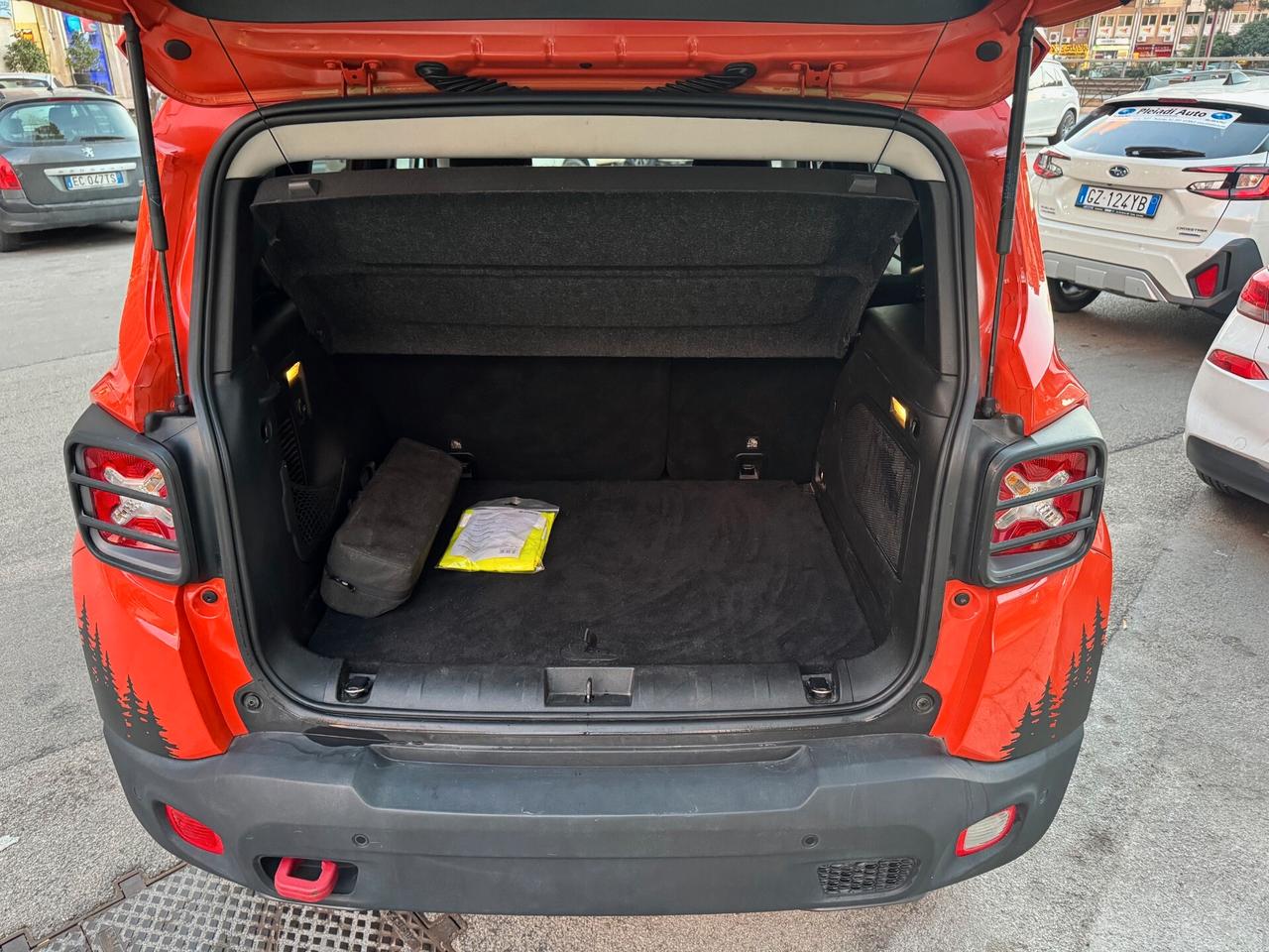 Jeep Renegade 2.0 Mjt 170CV 4WD Trailhawk