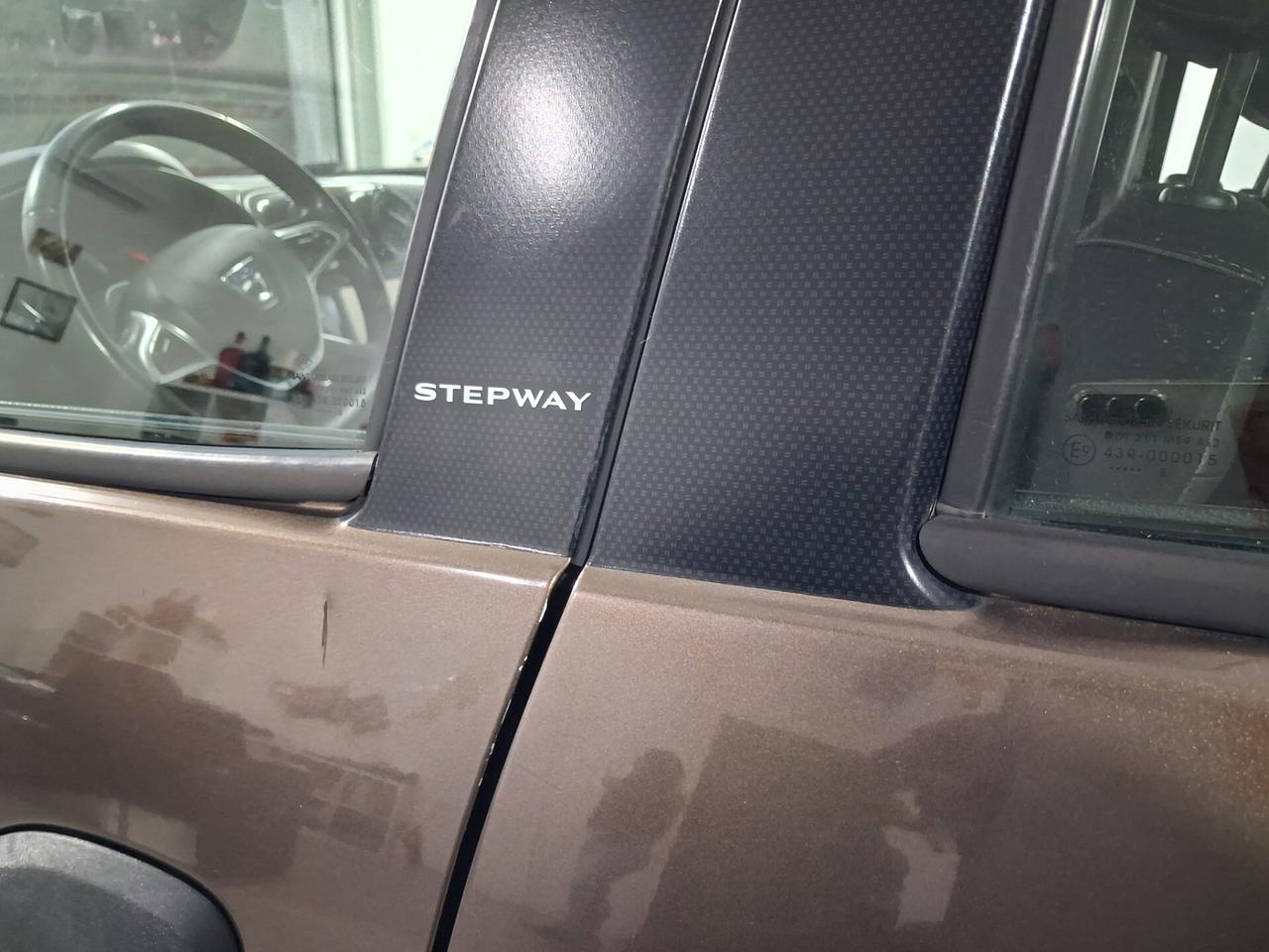 Dacia Sandero Stepway 1.5 Blue dCi 95 CV Comfort