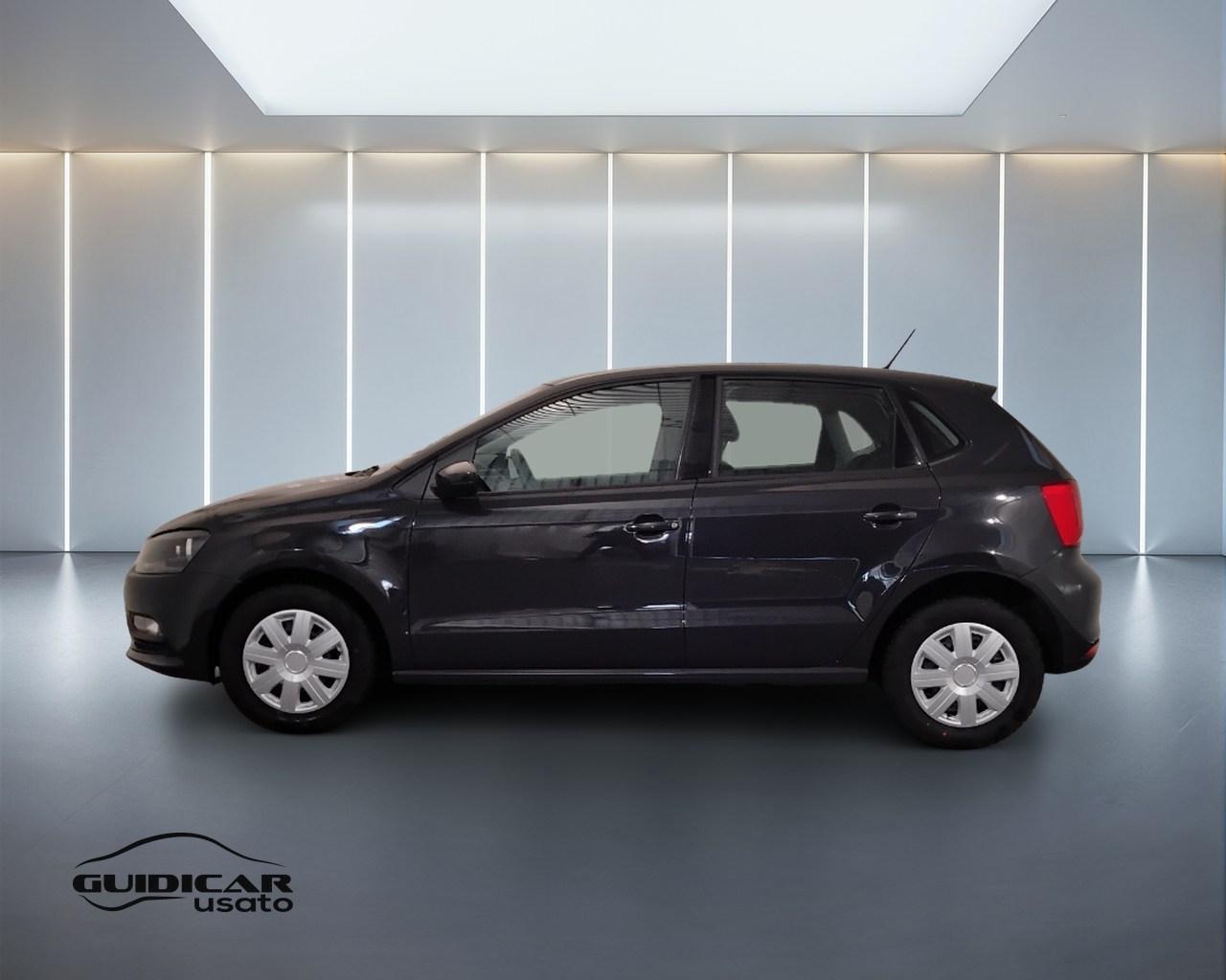VOLKSWAGEN Polo V 2014 - Polo 5p 1.0 mpi Trendline 60cv