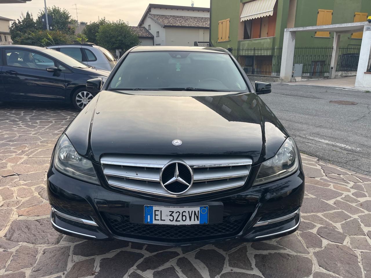 Mercedes-benz C 200 CDI BlueEFFICIENCY Avantgarde