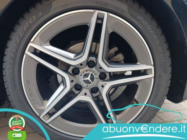 MERCEDES-BENZ A 200 AUTOMATIC AMG LINE