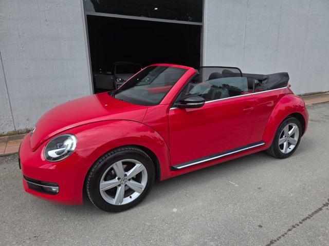 VOLKSWAGEN Maggiolino Cabrio 2.0 TDI Sport 6 marce FARI LED