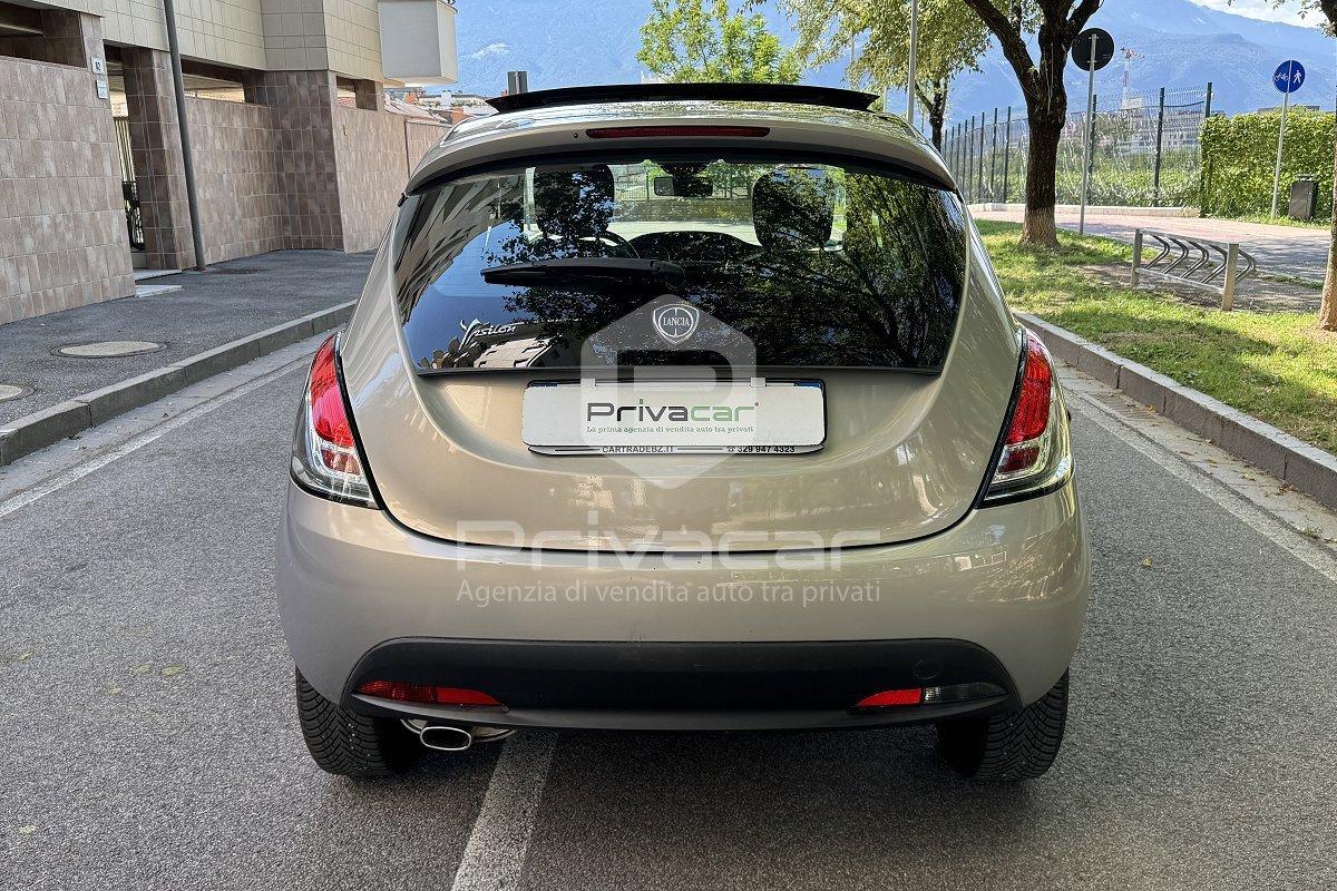 LANCIA Ypsilon 1.2 69 CV 5 porte S&S Platinum