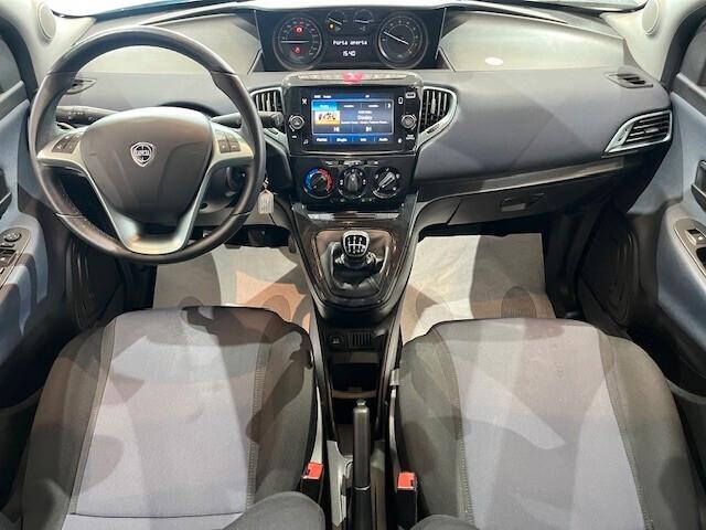 Lancia Ypsilon 1.0 firefly hybrid Gold Plus *NEOPATENTATI*