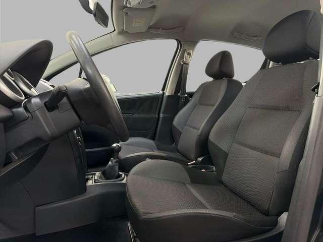 Peugeot 207 1.4 8V 75CV 5p. Special Edition