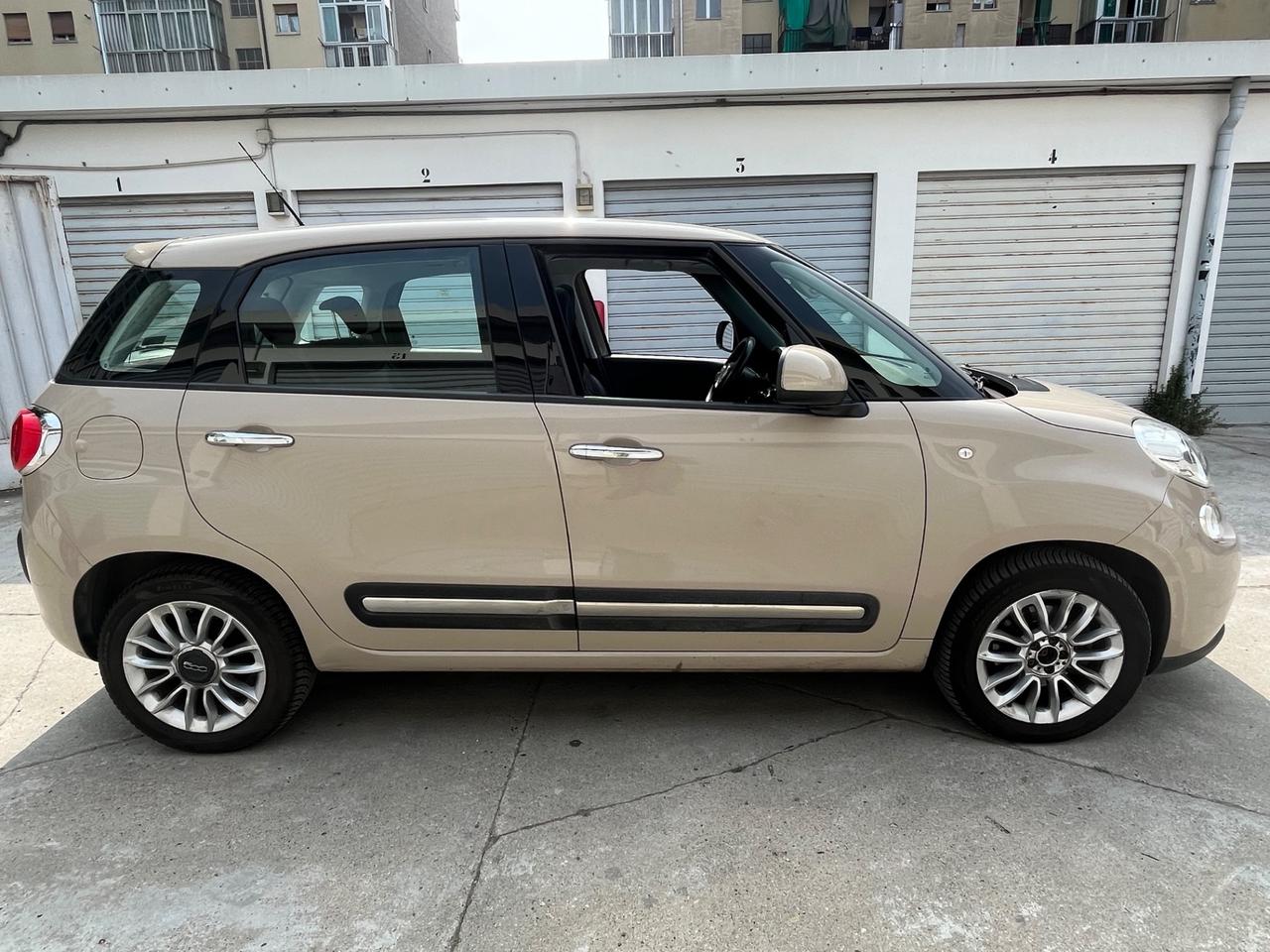 Fiat 500L 1.3 Multijet 95 CV Lounge CAMBIO AUTOMATICO